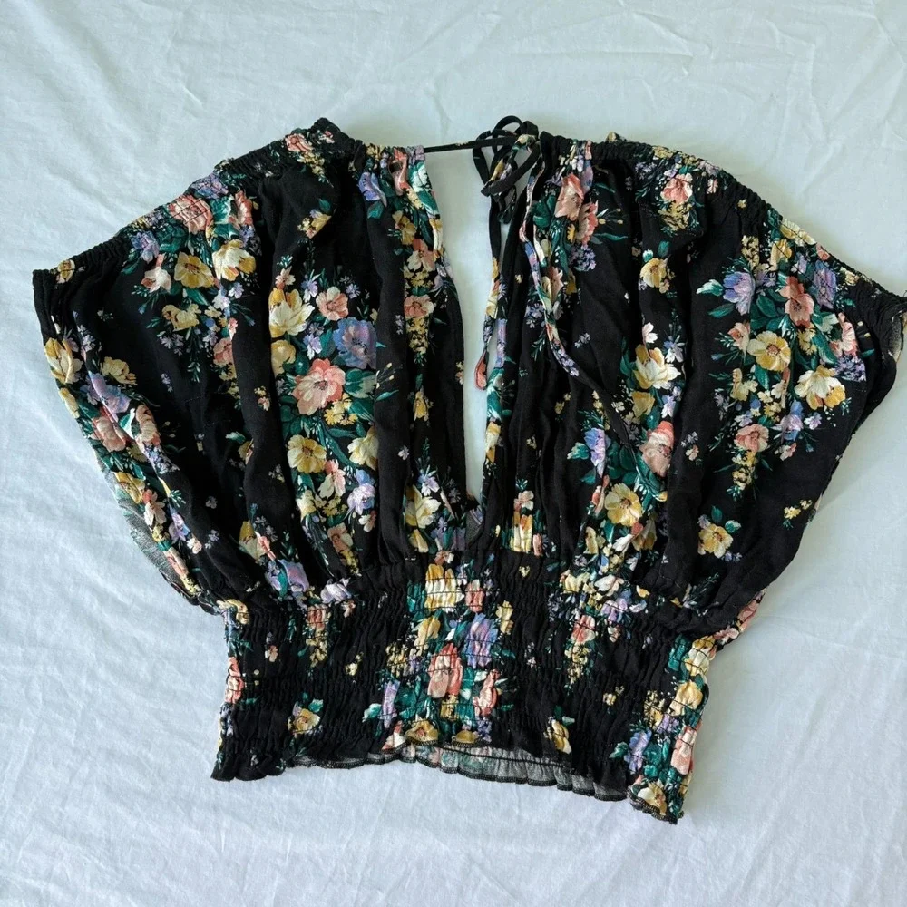 O'Neill‎ Womens Black Smocked Waist V-Neck Floral Halette Blouse Top Size Medium